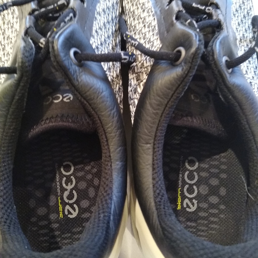 Ecco Biom Size 7  sneaker - Picture 3 of 6